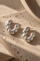 Cabo Twist Hoops