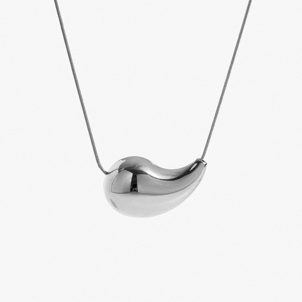 Silver polished teardrop pendant necklace on snake chain